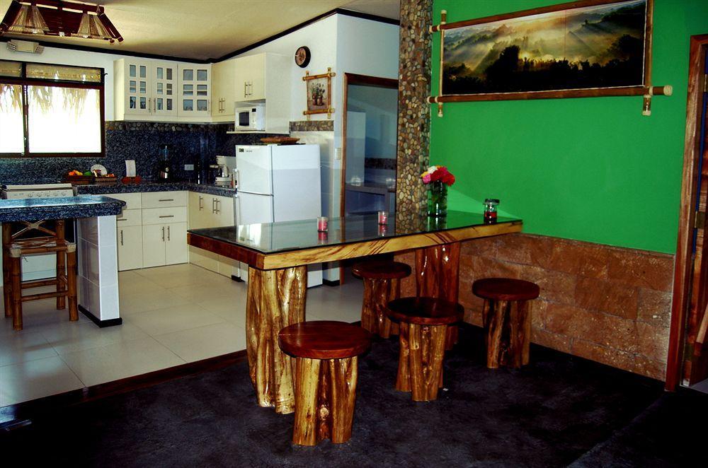 מונטניטה Villa Curia מראה חיצוני תמונה
